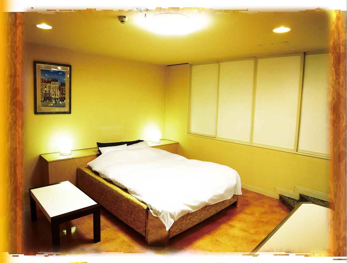 Kyoto Hotel Crown (Adults Only) Экстерьер фото