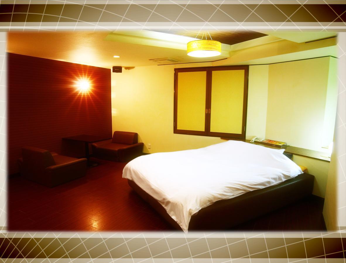 Kyoto Hotel Crown (Adults Only) Экстерьер фото