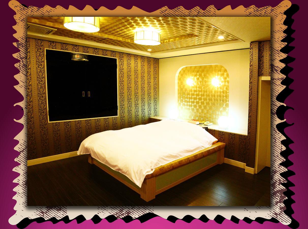 Kyoto Hotel Crown (Adults Only) Экстерьер фото