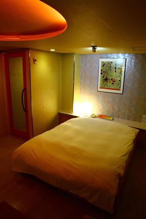 Kyoto Hotel Crown (Adults Only) Экстерьер фото