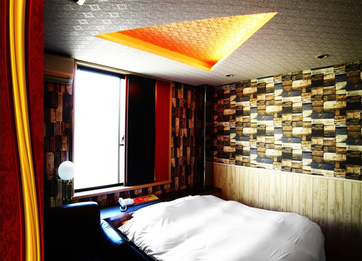 Kyoto Hotel Crown (Adults Only) Экстерьер фото